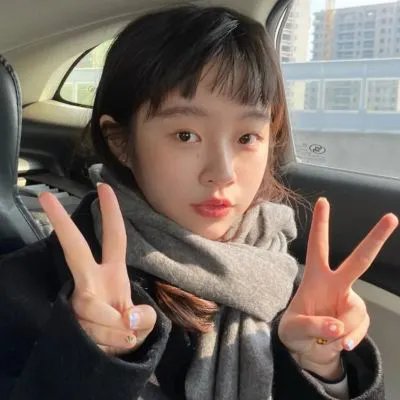 十亿韩元海报